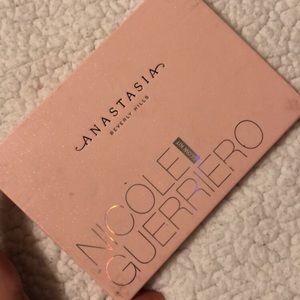 ABH Natalie Guerriero Highlight Palette